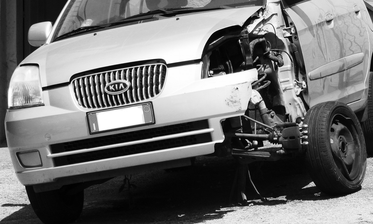 keeping-yourself-and-others-safe-after-a-collision-limerick-auto-body